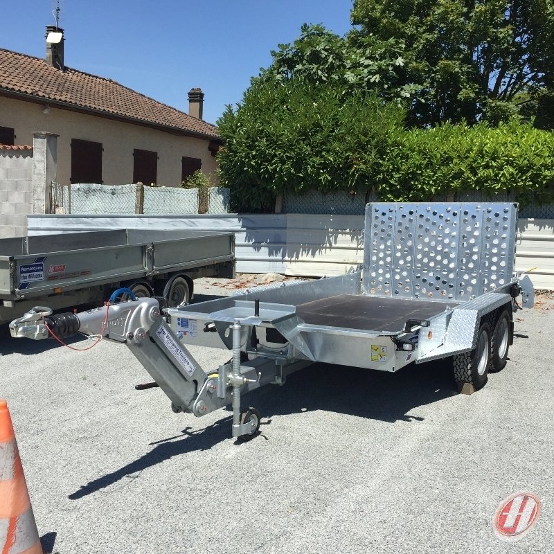 Porte-engin Ifor Williams GH126 Timon Réglable